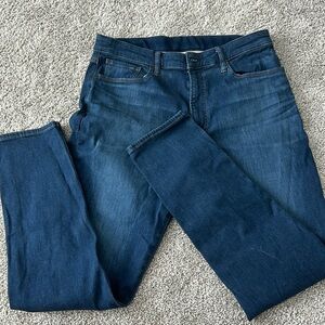 Men’s Uniqlo jeans